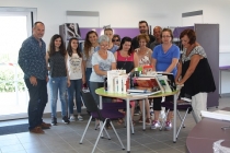 Participation à l'installation avec les jeunes du village de la médiathèque 